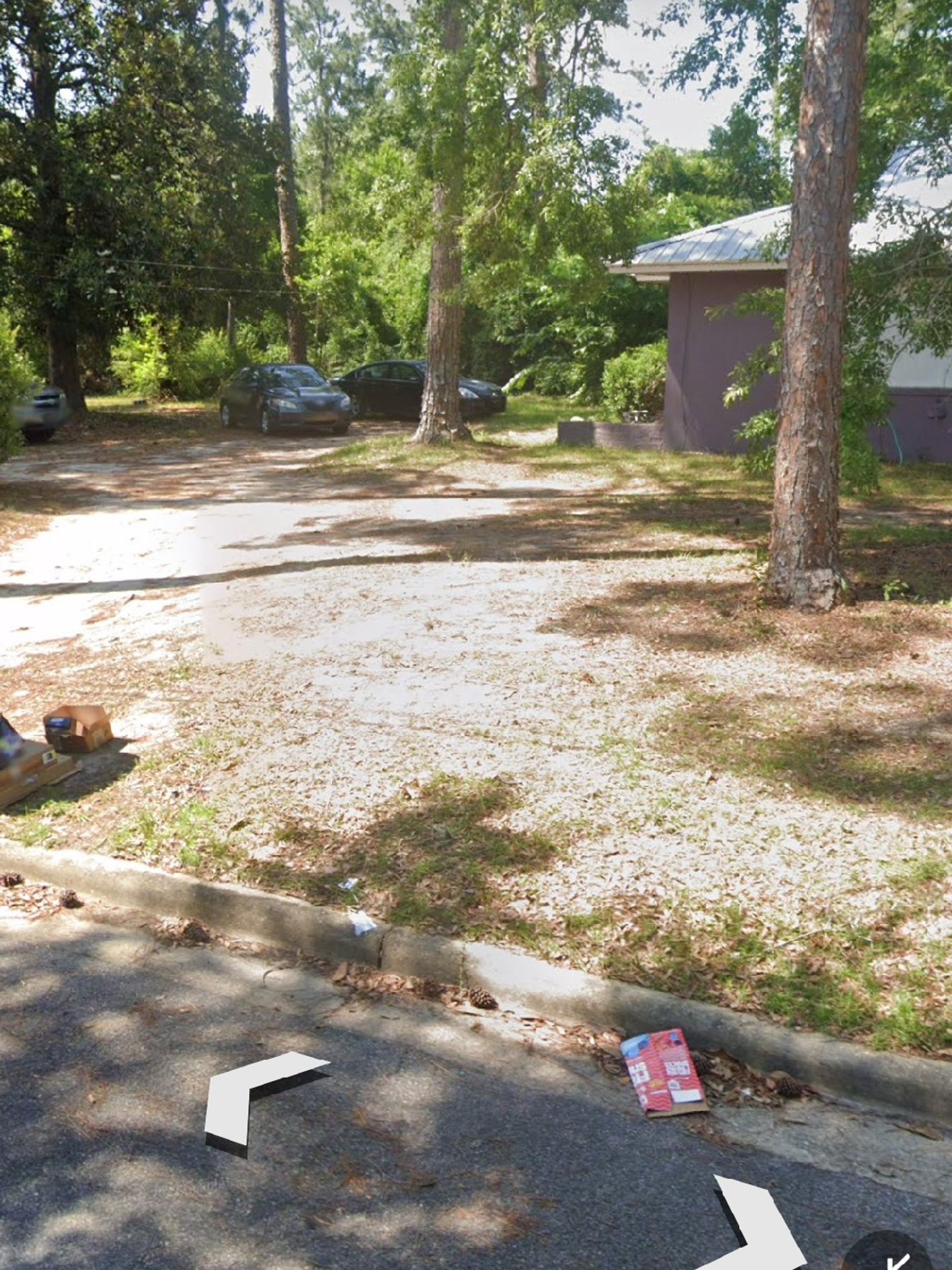 Parking, Garages And Car Spaces For Rent 40 x 10 Unpaved Lot 470441